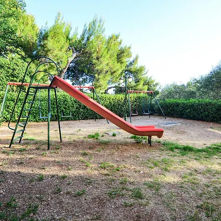 Aparthotel Epavlis