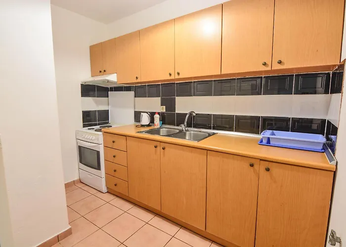 Epavlis פורטו הלי