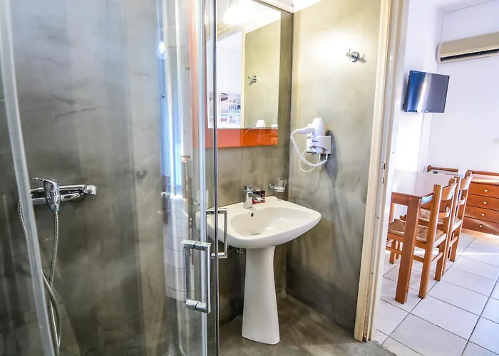 Epavlis פורטו הלי