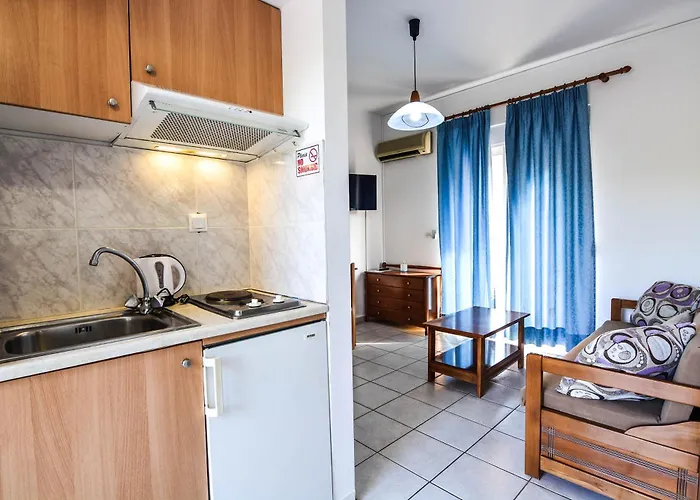 מלון דירות Epavlis